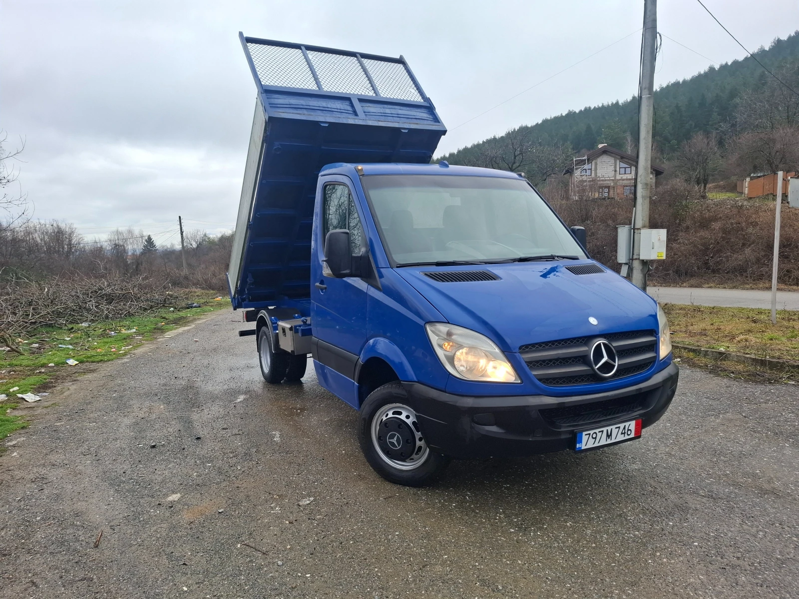 Mercedes-Benz Sprinter 415 Самосвал 3.5t - изображение 2