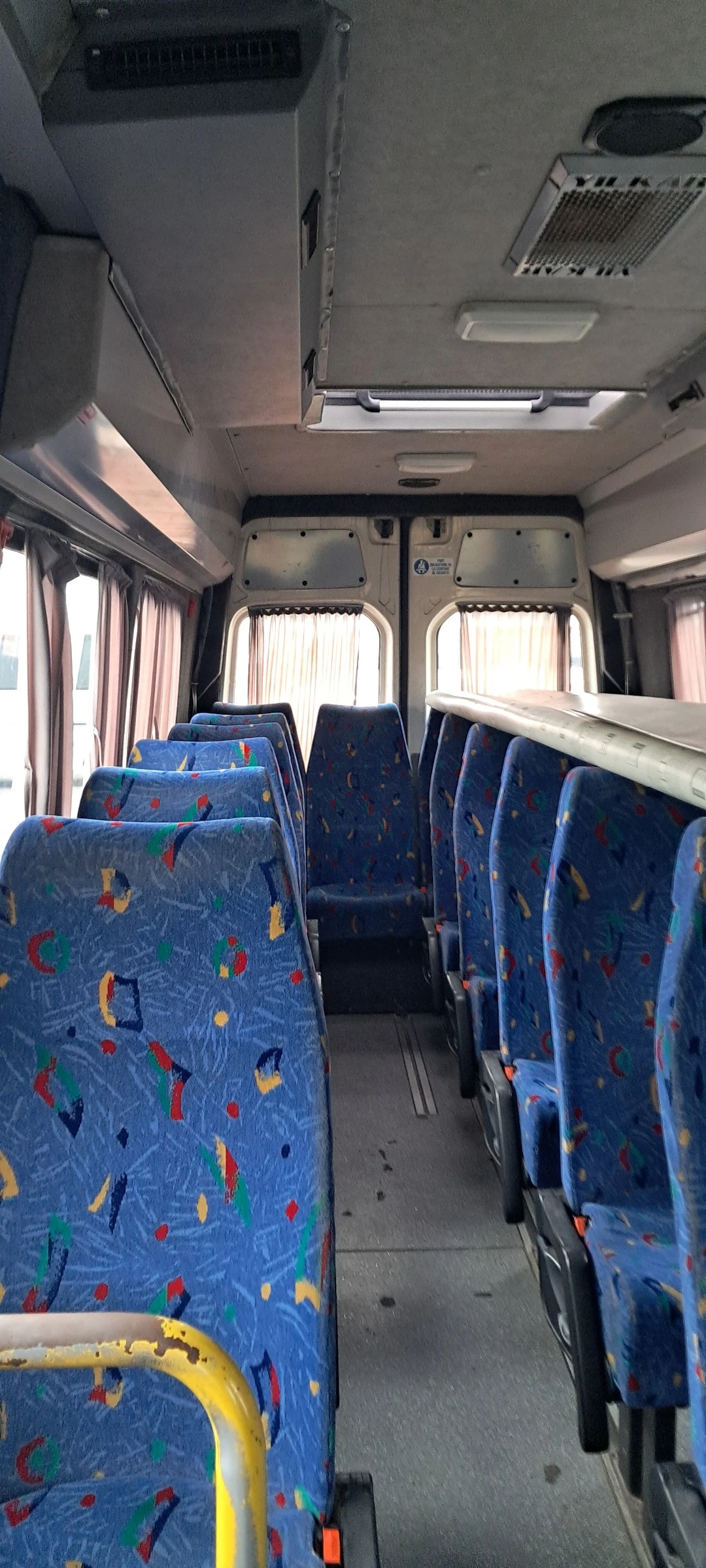 VW Crafter 23 места, снимка 4 - Бусове и автобуси - 54508805