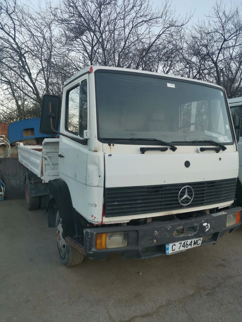 Mercedes-Benz 814 В движение , снимка 1 - Камиони - 47431249