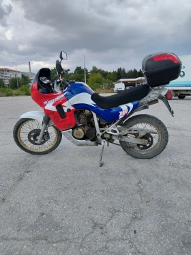 ����� �� �������� �� Honda Xlv