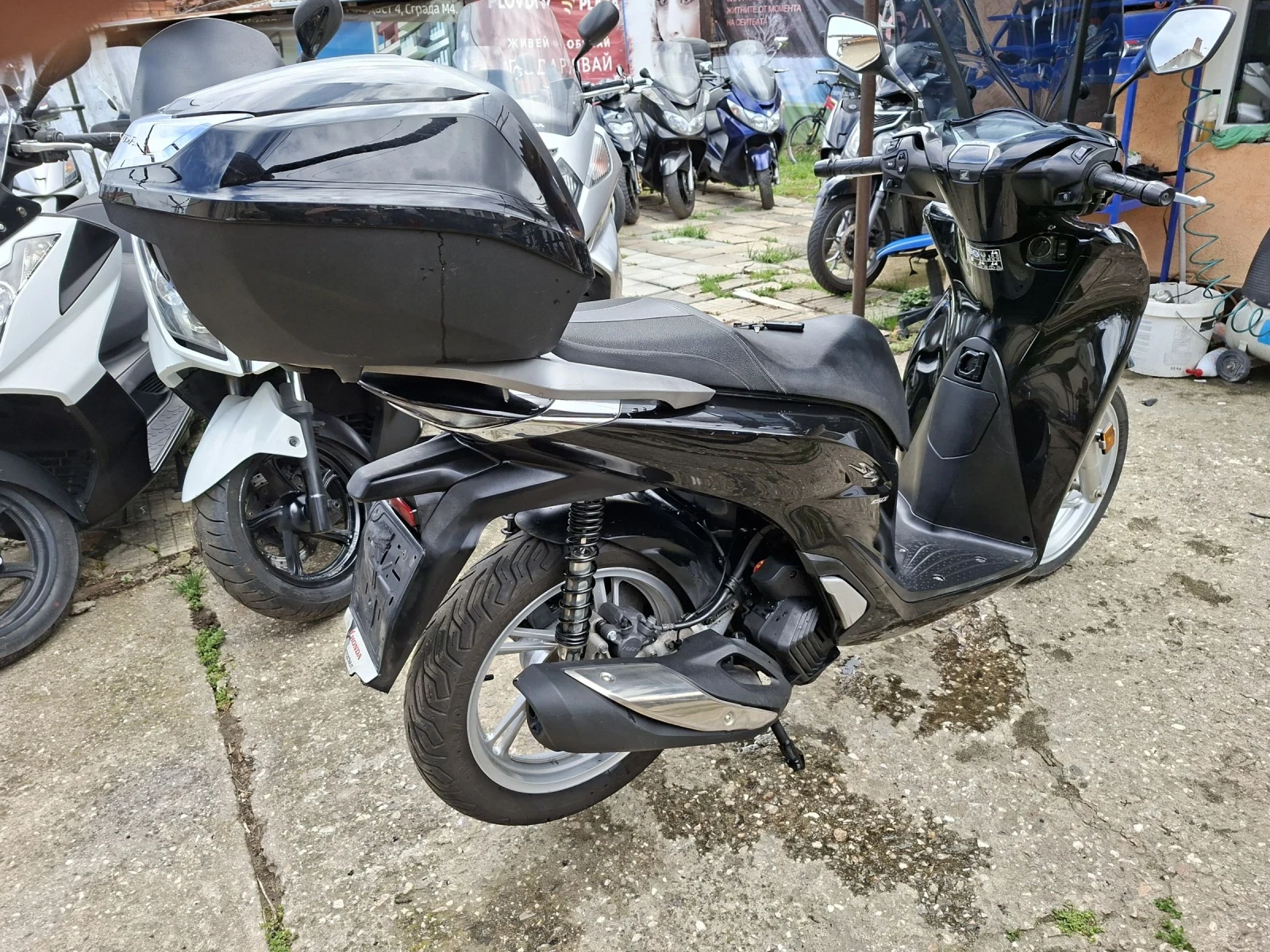 Honda Sh Топа на топа уникално моторче 150ie  PROMO, снимка 17 - Мотоциклети и мототехника - 54090124