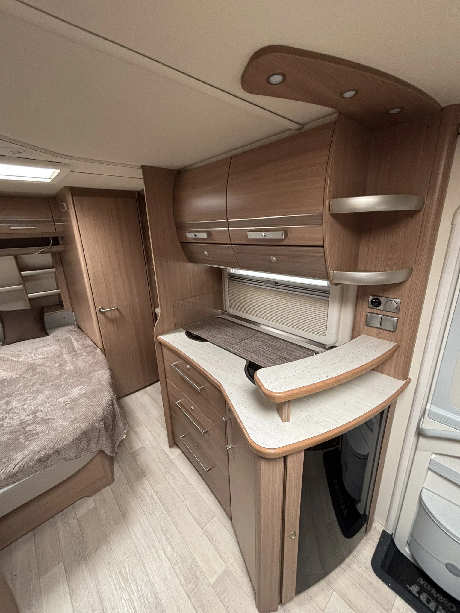 Каравана Fendt Bianco 495 - изображение 5