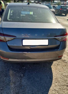 Задна броня и капак, снимка 1