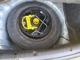 Renault Clio 1.4, снимка 13