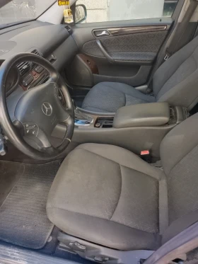 Mercedes-Benz C 220 2.2 Diesel Automatic , снимка 5