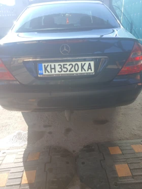 Mercedes-Benz E 200, снимка 3