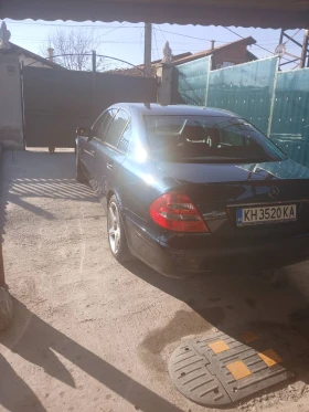 Mercedes-Benz E 200, снимка 6