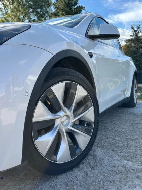 Tesla Model Y LR DM | Mobile.bg    13
