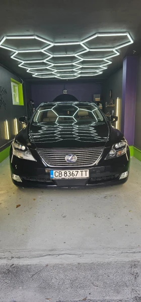 Lexus LS 600 Бензинов/Хибрид  - 9000 € / 17602.47 лв. - 71912210 6