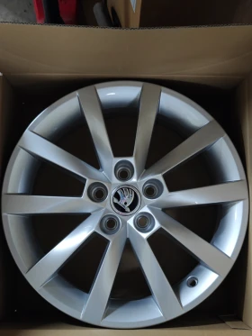 Skoda Scala - 23500 € / 45962.00 лв. - 84861089 9