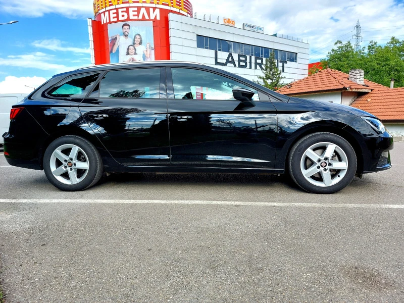 Seat Leon ST 1.5 TGI - фабричен метан, снимка 4 - Автомобили и джипове - 48398678