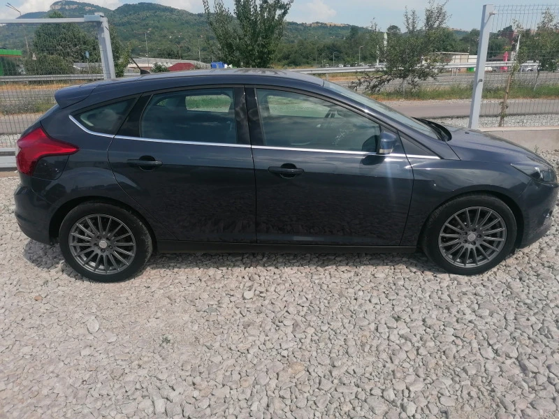 Ford Focus, снимка 7 - Автомобили и джипове - 46366046