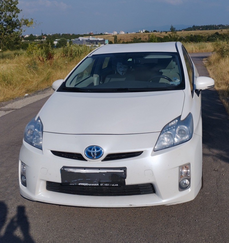 Toyota Prius XW30, снимка 1 - Автомобили и джипове - 47006878