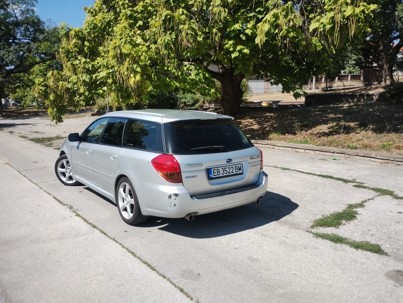 Subaru Legacy 2.5, снимка 4 - Автомобили и джипове - 47167276