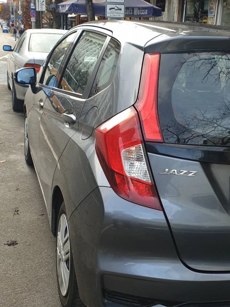 Honda Jazz, снимка 2 - Автомобили и джипове - 48056679