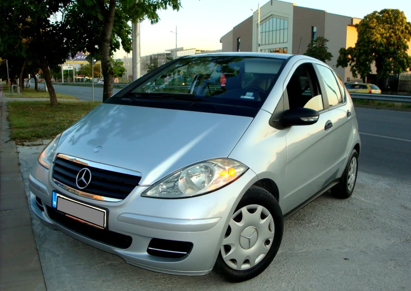 Mercedes-Benz A 180 2.0CDI, снимка 9 - Автомобили и джипове - 48323985