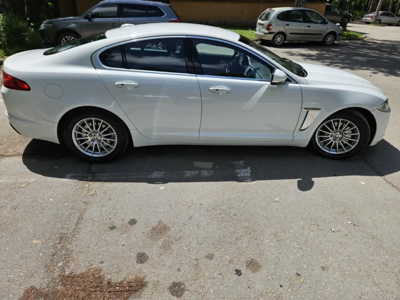 Jaguar Xf XF 2.2, снимка 7 - Автомобили и джипове - 49079629