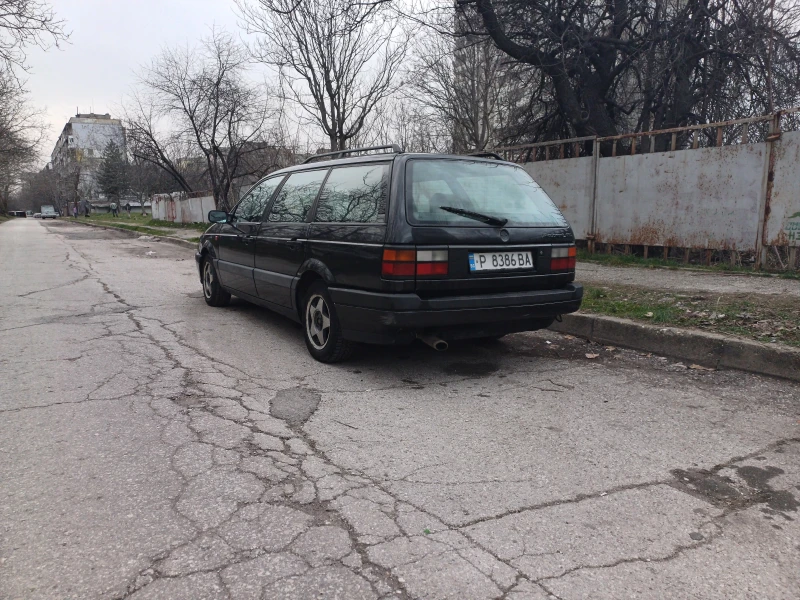 VW Passat, снимка 2 - Автомобили и джипове - 49453739