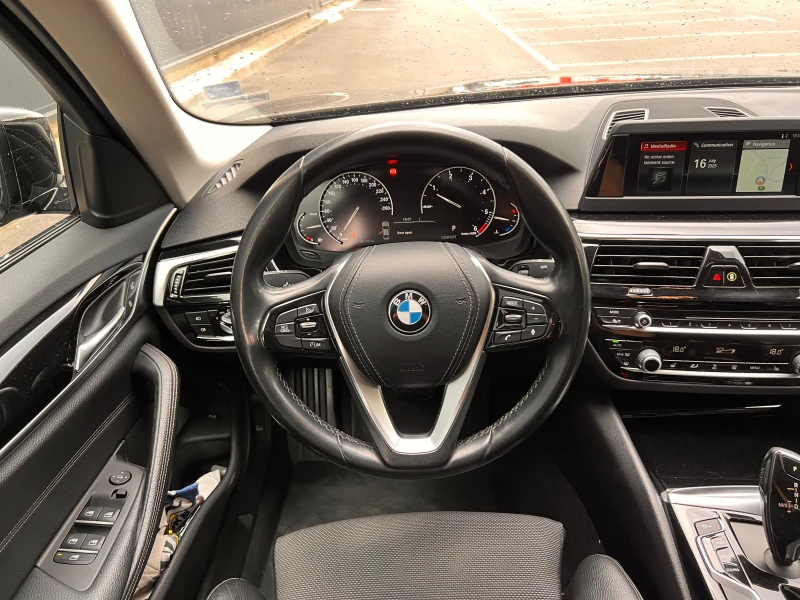 BMW 520, снимка 10 - Автомобили и джипове - 52338085