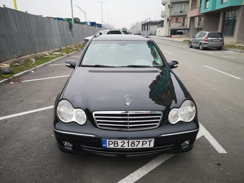 Mercedes-Benz C 220