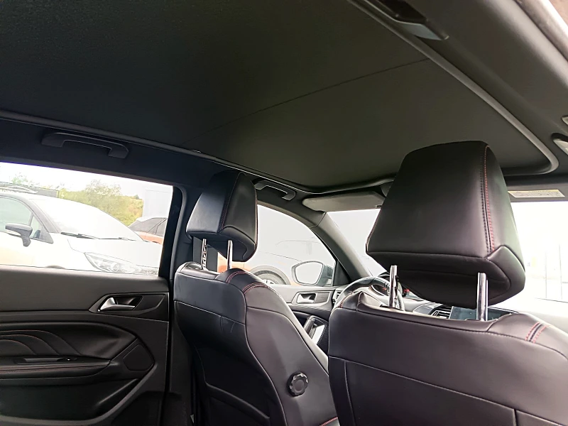 Peugeot 308 GT-LINE, снимка 10 - Автомобили и джипове - 50535547