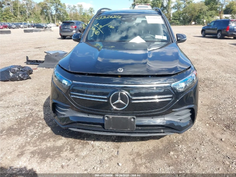 Mercedes-Benz EQB 300 / 4MATIC, снимка 2 - Автомобили и джипове - 52530269