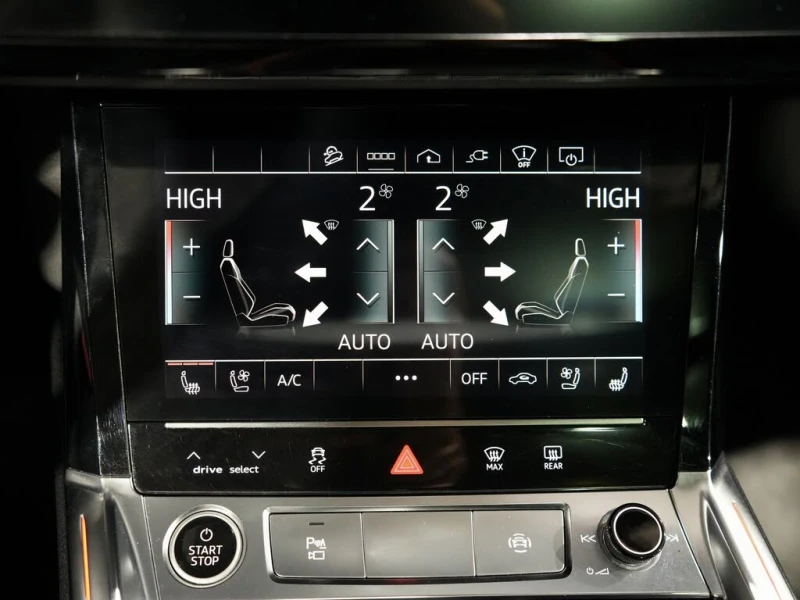 Audi E-Tron * Technik* Quattro* Sportback* Автокредит(Цена до , снимка 11 - Автомобили и джипове - 53102700