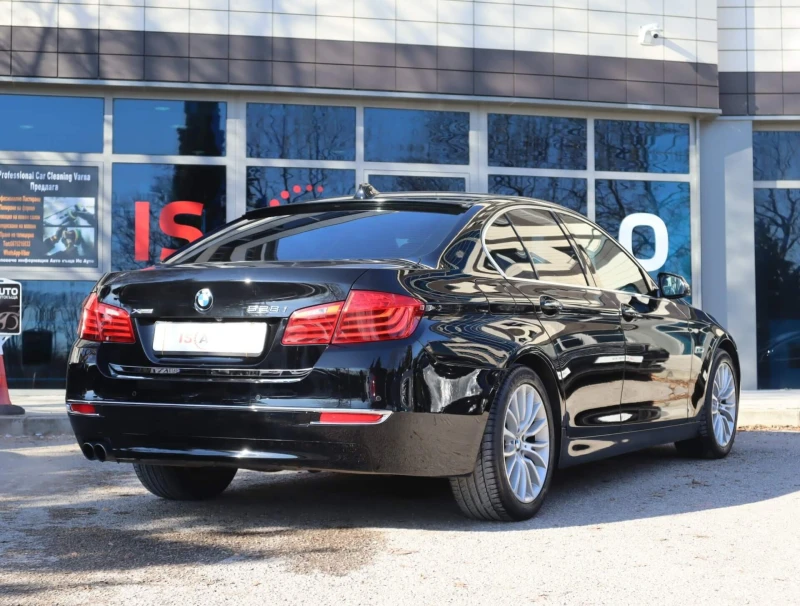 BMW 528 Luxury Line/PDC/Ambient/4xПодгрев/Камера, снимка 3 - Автомобили и джипове - 53166253