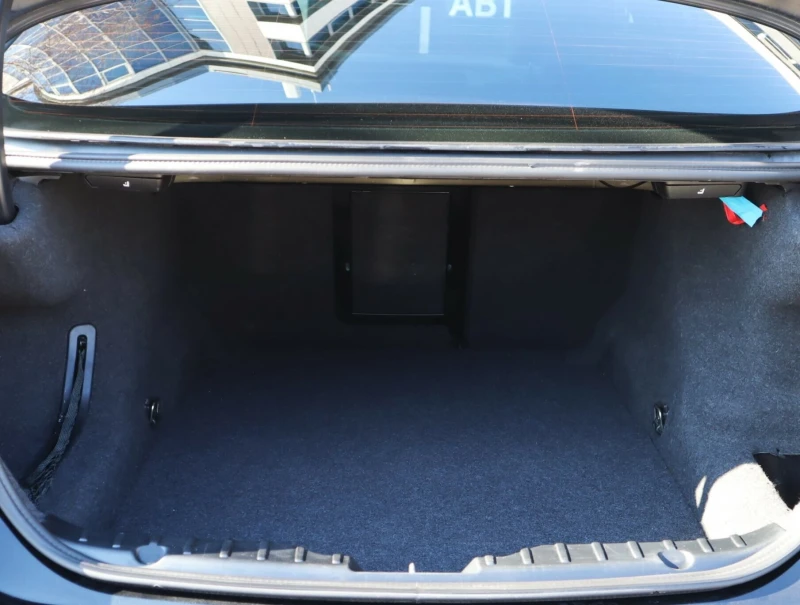 BMW 528 Luxury Line/PDC/Ambient/4xПодгрев/Камера, снимка 12 - Автомобили и джипове - 53166253