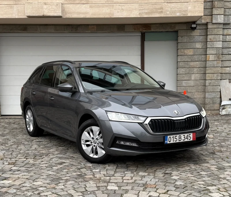 Skoda Octavia  2.0TDI 150kc DSG 2022 Digital_Cockpit, снимка 3 - Автомобили и джипове - 53363412