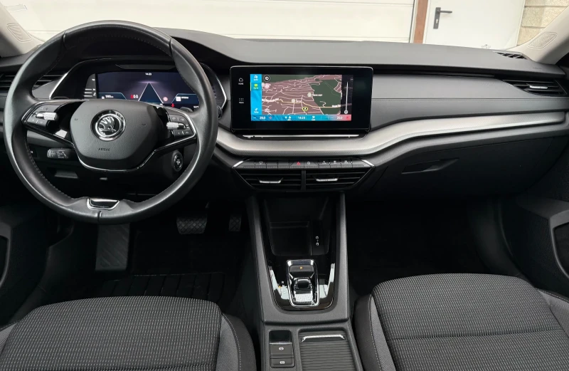 Skoda Octavia  2.0TDI 150kc DSG 2022 Digital_Cockpit, снимка 11 - Автомобили и джипове - 53363412