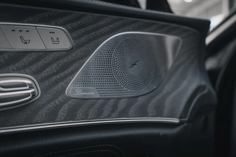 Mercedes-Benz CLS 400 d 4 MATIC * AMG * BURMESTER * , снимка 13 - Автомобили и джипове - 53444735