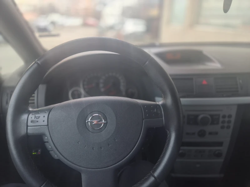 Opel Meriva 1.6 ГАЗ-БЕНЗИН, снимка 4 - Автомобили и джипове - 53570457