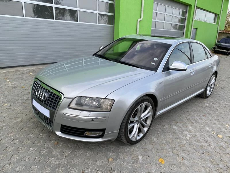 Audi S8 5.2 FACE, снимка 3 - Автомобили и джипове - 39623369