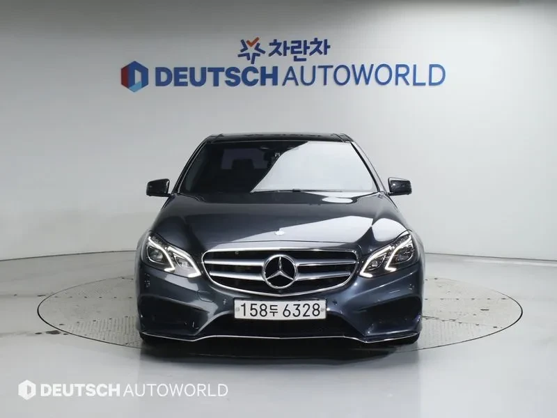 Mercedes-Benz E 350 Bluetec 4Matic, снимка 3 - Автомобили и джипове - 56736099