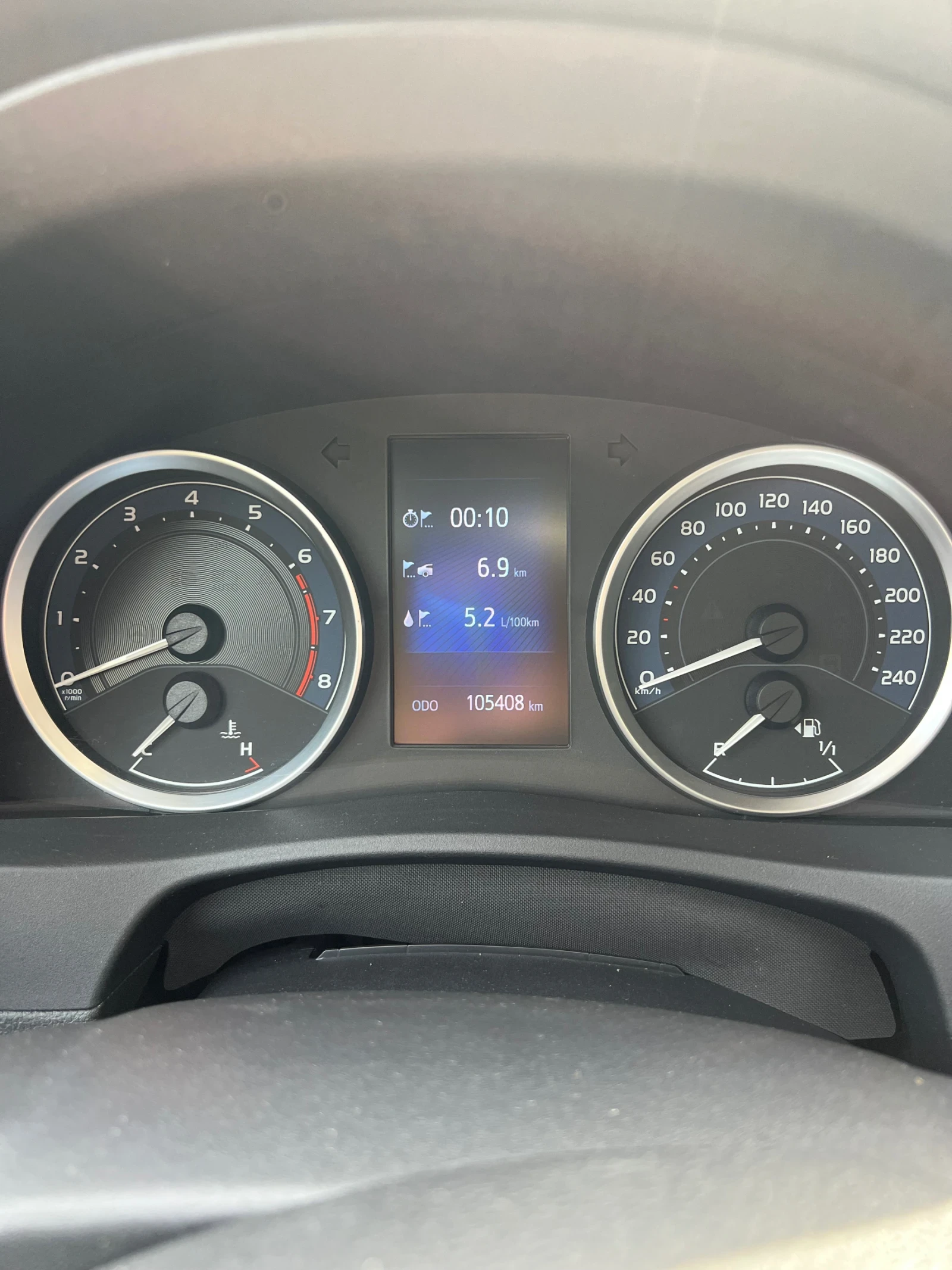 Toyota Corolla 1.33-99.. 6  114 .. | Mobile.bg   15