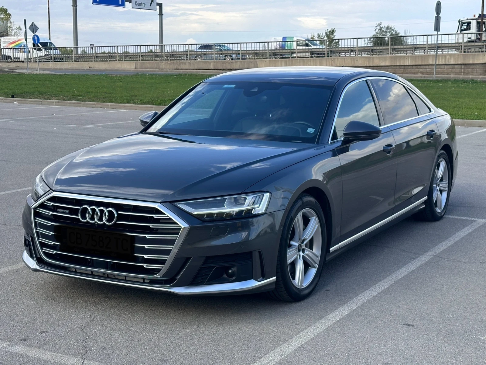 Audi A8 L 50 TDI Quattro B&O* Pano - изображение 7