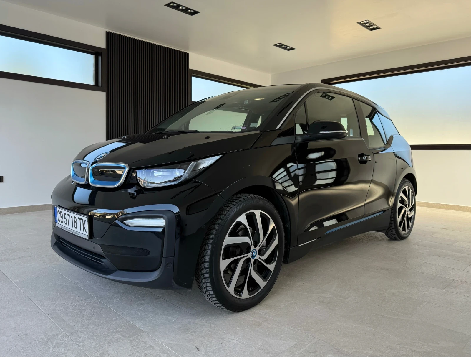 BMW i3 REX 94Ah HARMAN RFK SHZ KEYLESS NAVI-PROF - изображение 2