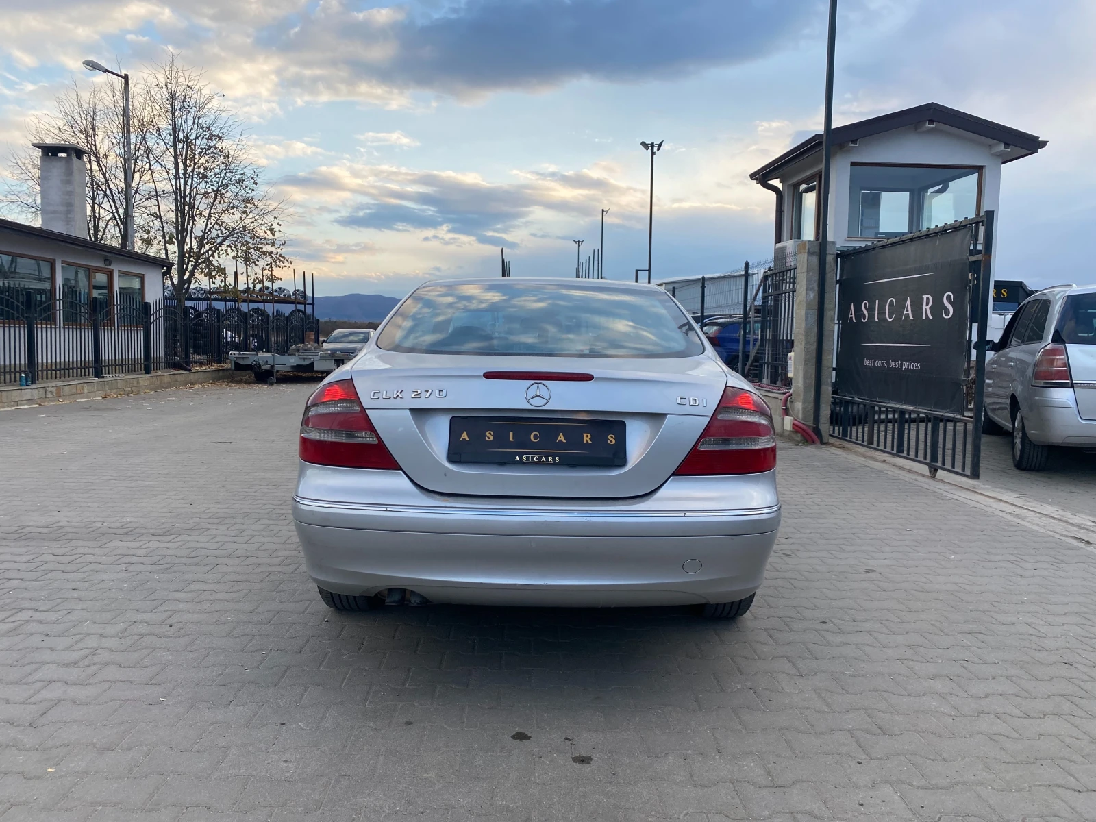 Mercedes-Benz CLK 2.7D  - изображение 4