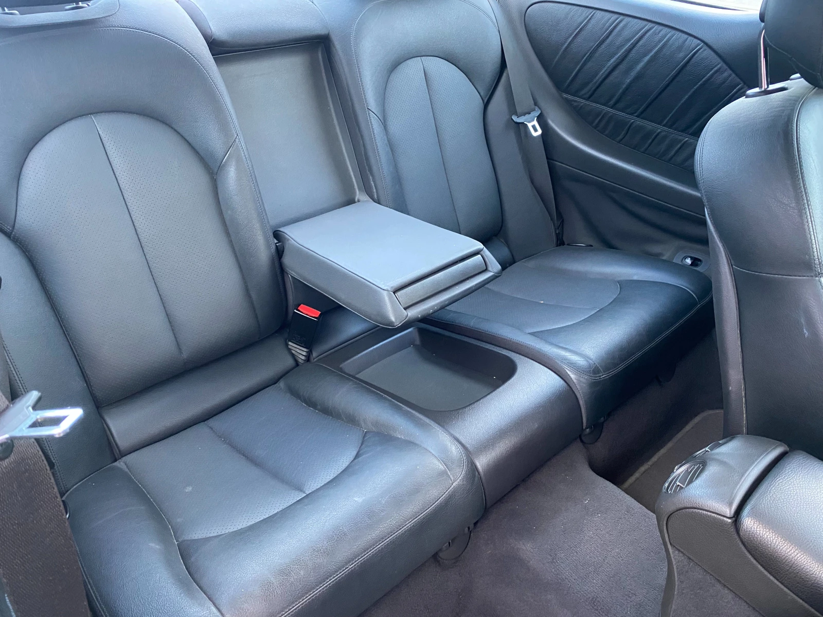 Mercedes-Benz CLK 2.7D  | Mobile.bg   11