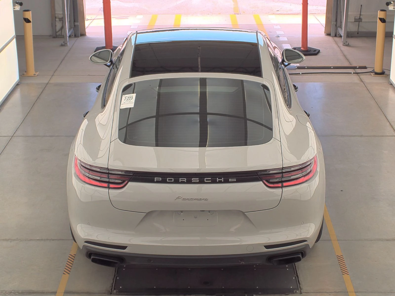 Porsche Panamera BOSE* ВАКУМ* KEYLESS* ПОДГРЕВ* ОБДУХ* КАМЕРА* LANE - изображение 4