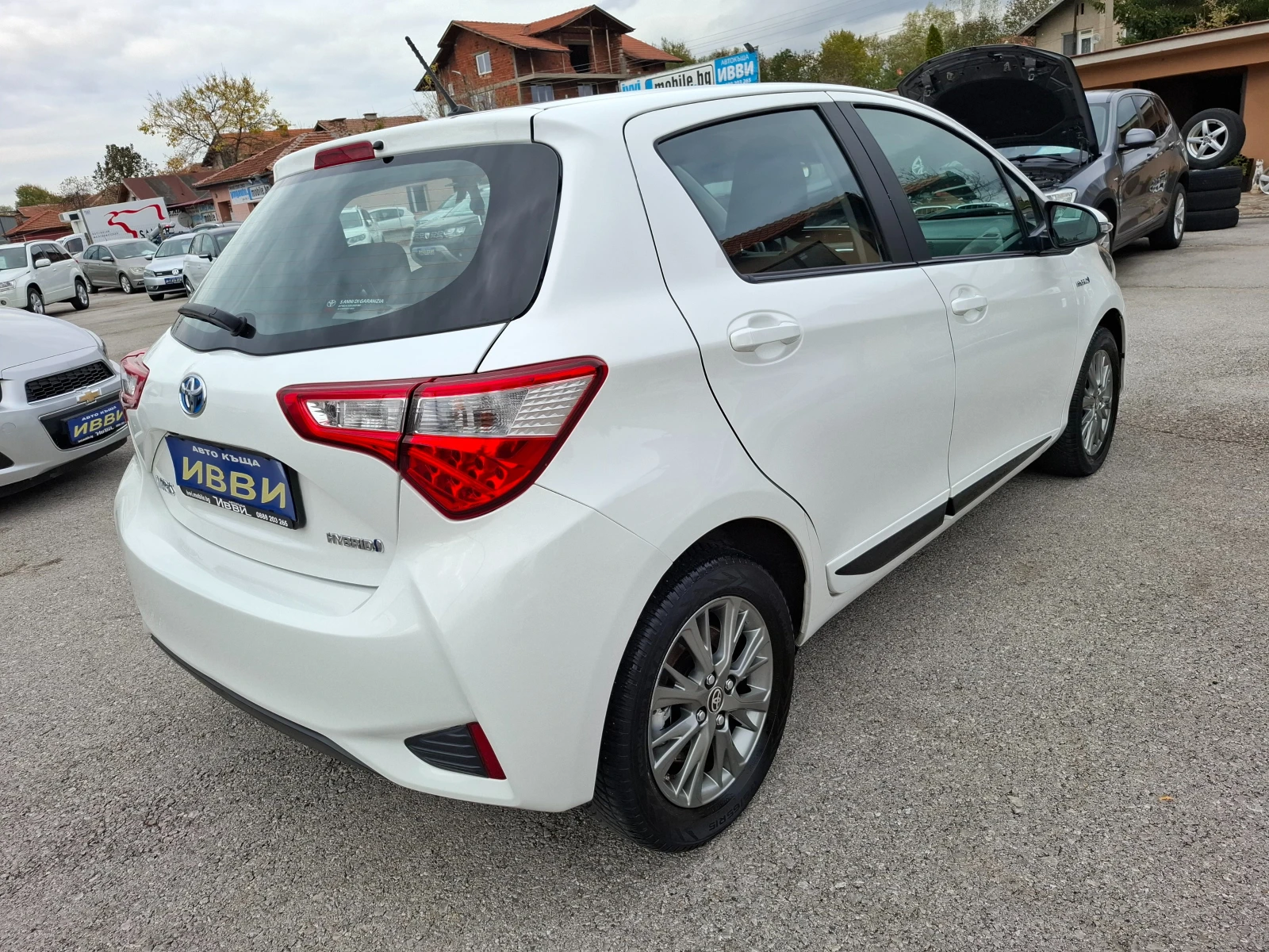 Toyota Yaris 1.5 HYBRID AVTOMAT KAMERA | Mobile.bg — изображение 15