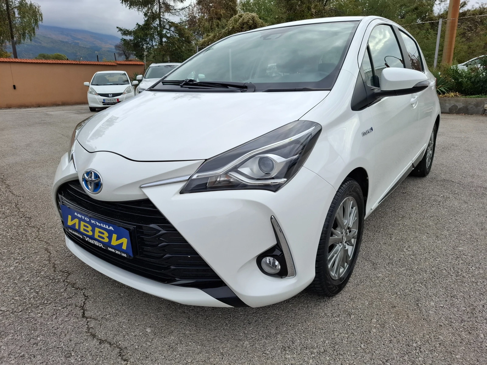 Toyota Yaris 1.5 HYBRID AVTOMAT KAMERA | Mobile.bg — изображение 17