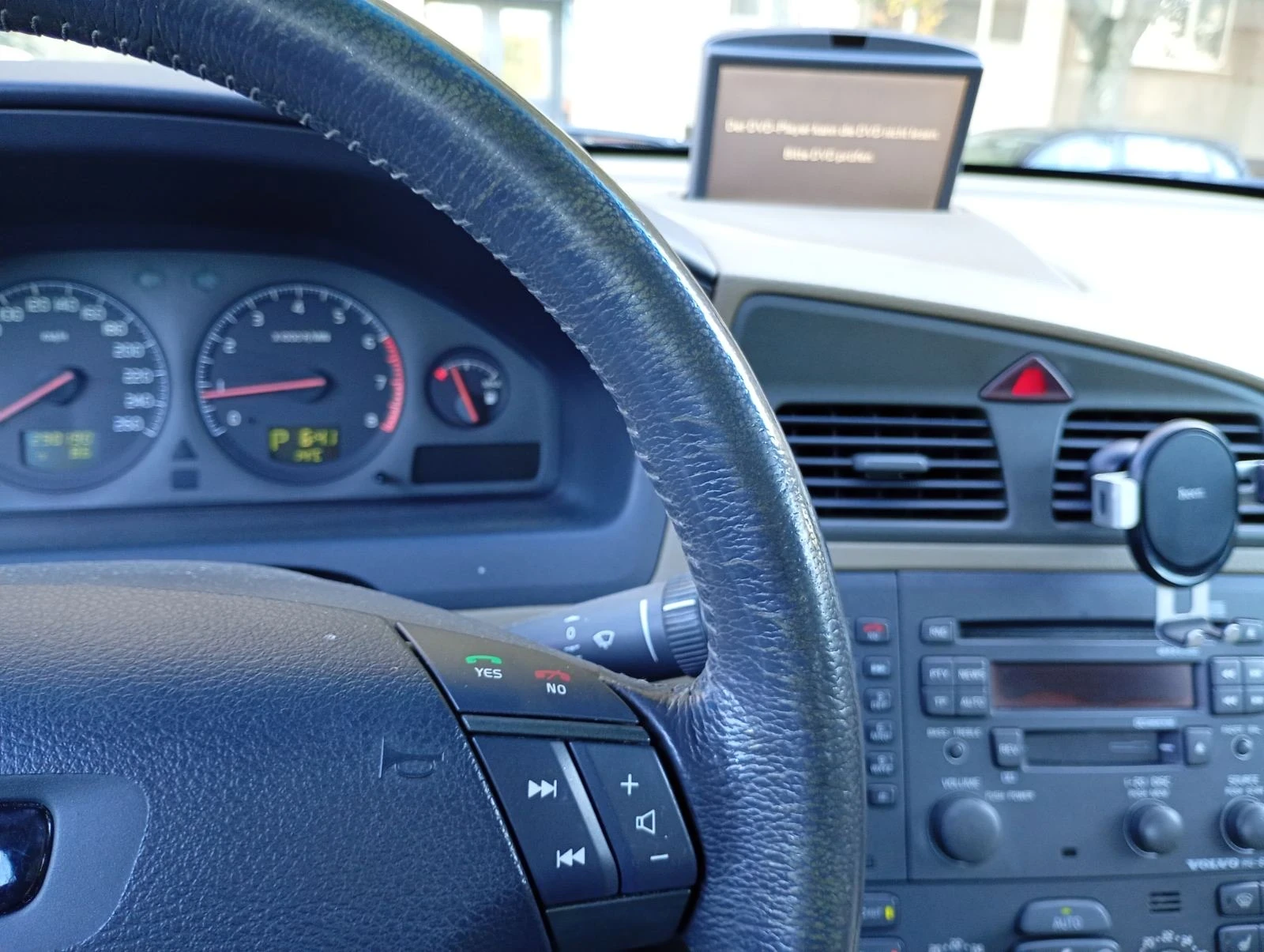 Volvo S60  - изображение 6