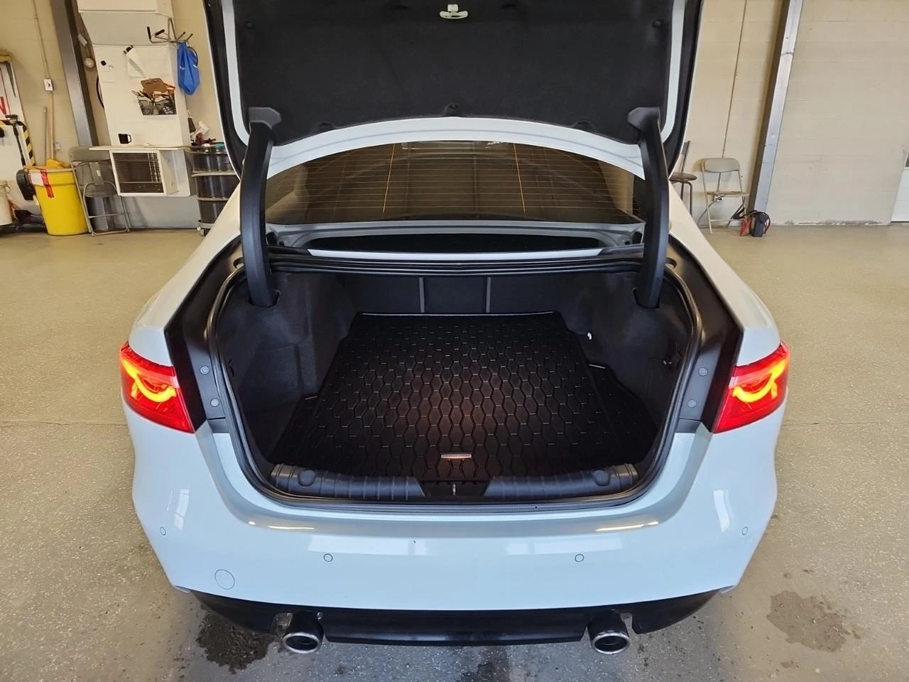 Jaguar Xf S 3.0* * * AWD | Mobile.bg   15