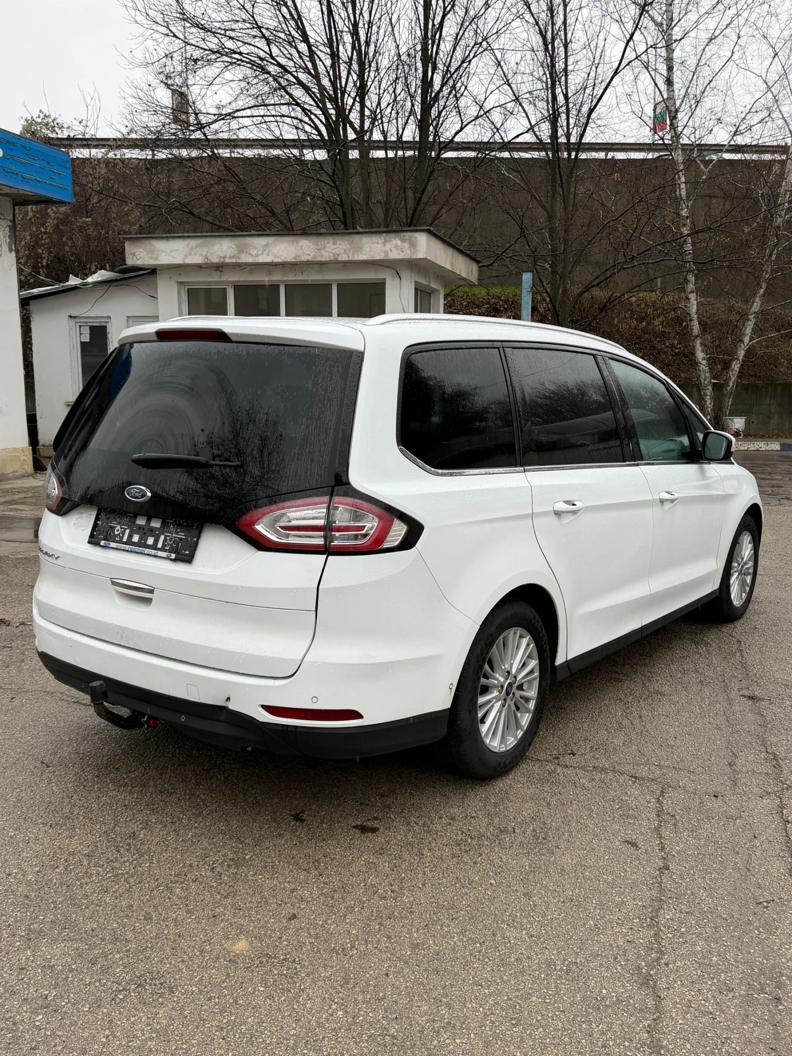 Ford Galaxy 2.0d navi 150кс - изображение 6