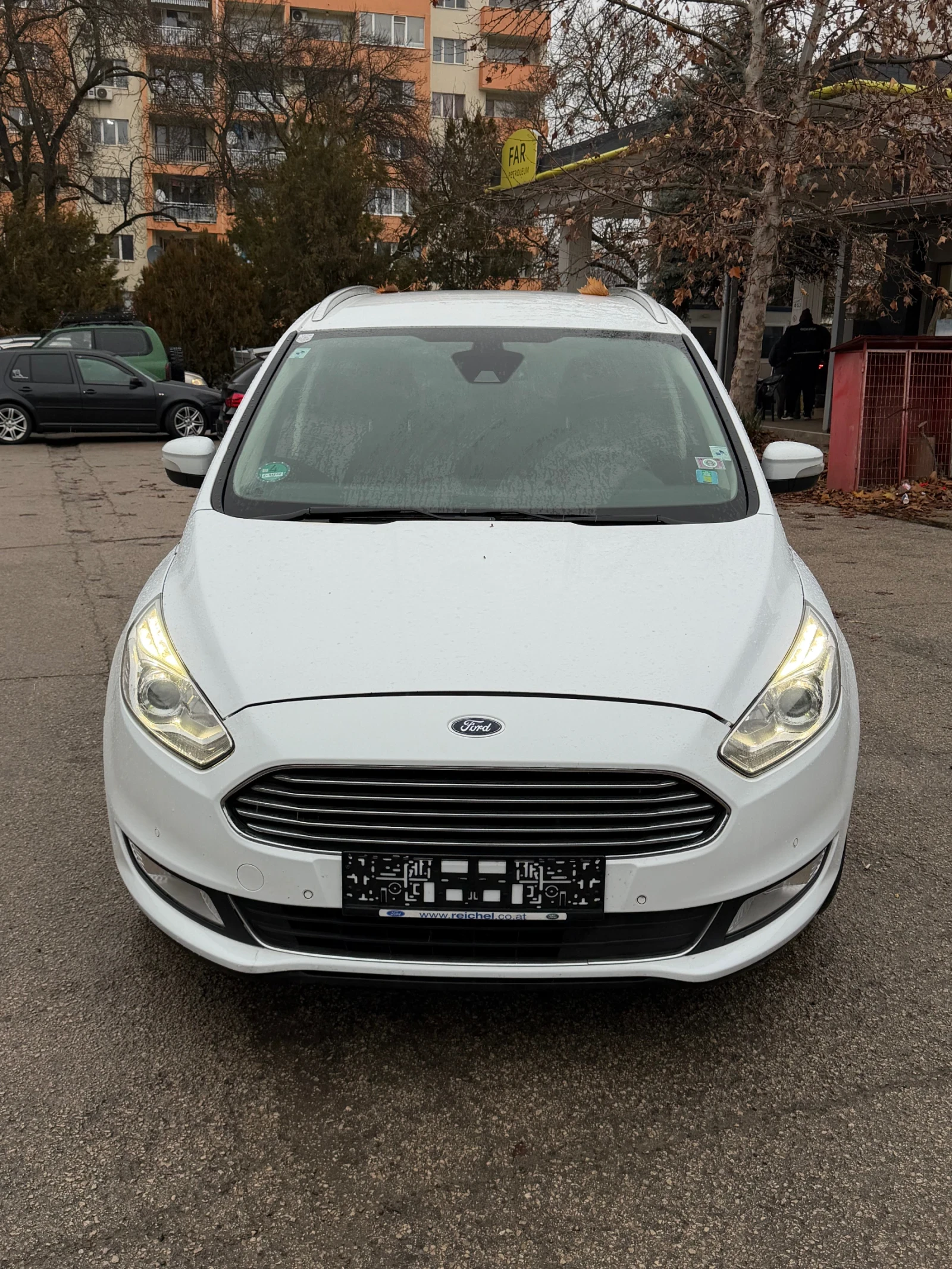 Ford Galaxy 2.0d navi 150кс - изображение 3