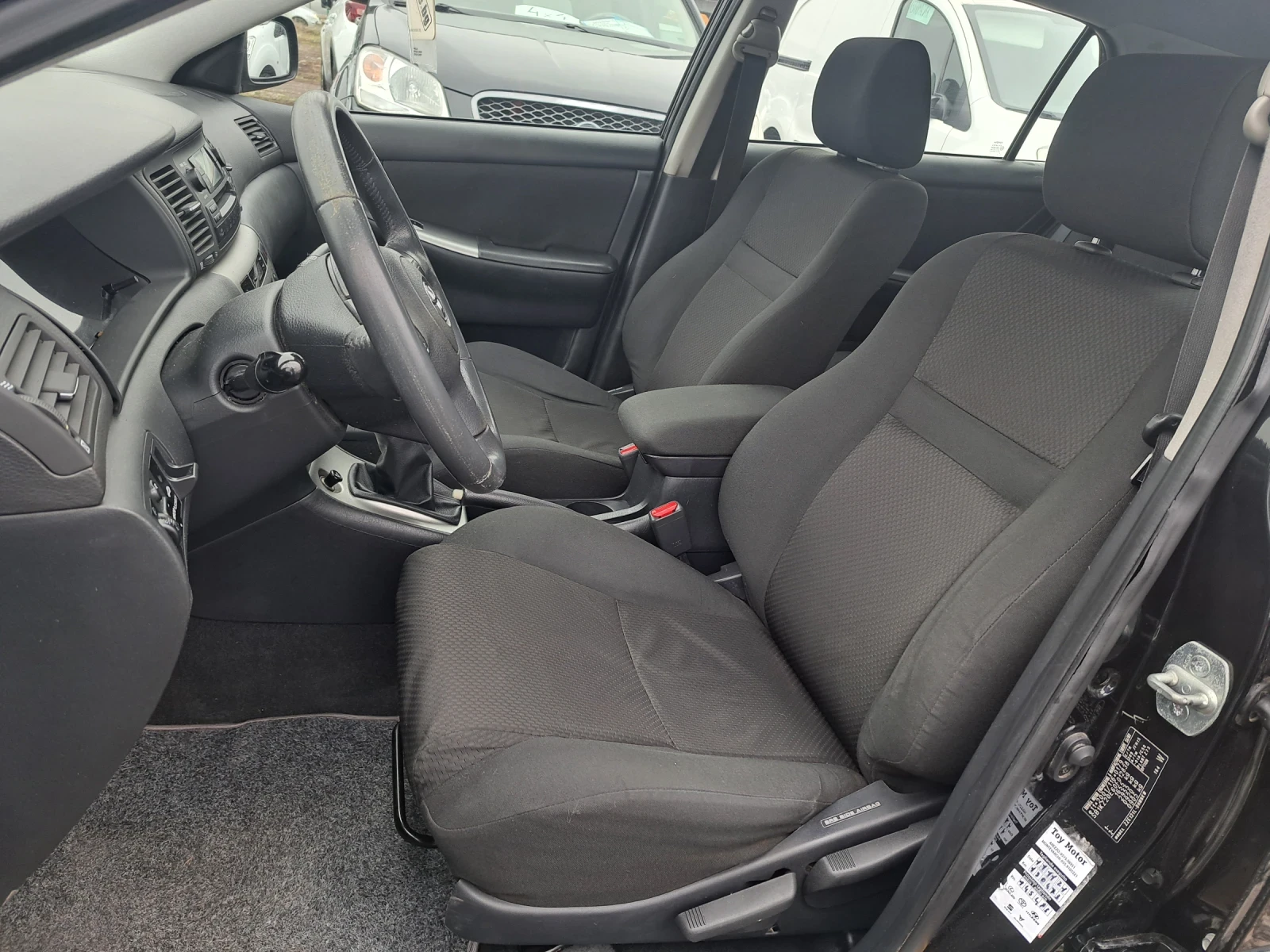 Toyota Corolla 1.6 VVT-I EDITION .110p.s.152х.км!, снимка 7 - Автомобили и джипове - 52862935