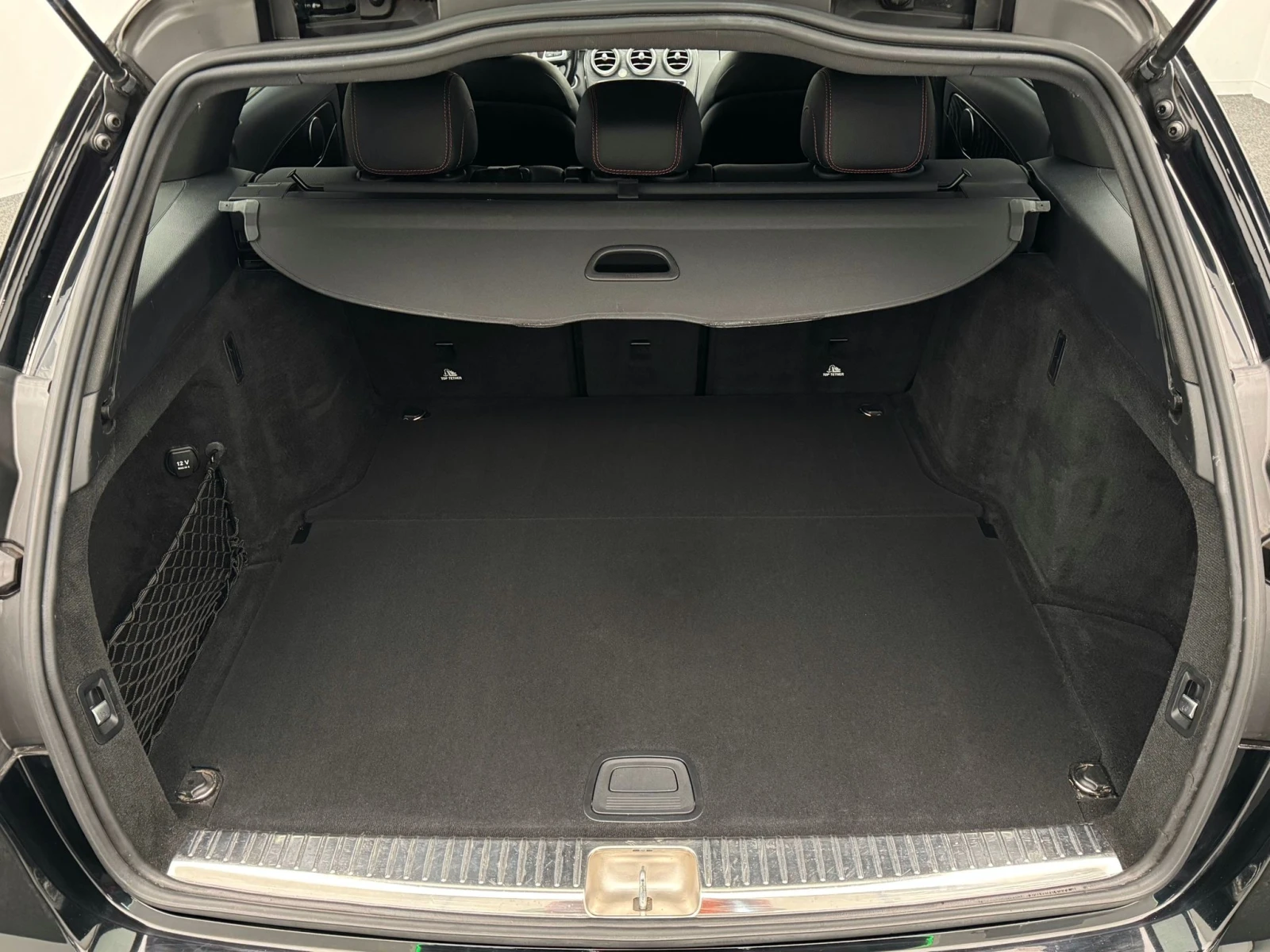 Mercedes-Benz C 43 AMG  - изображение 10