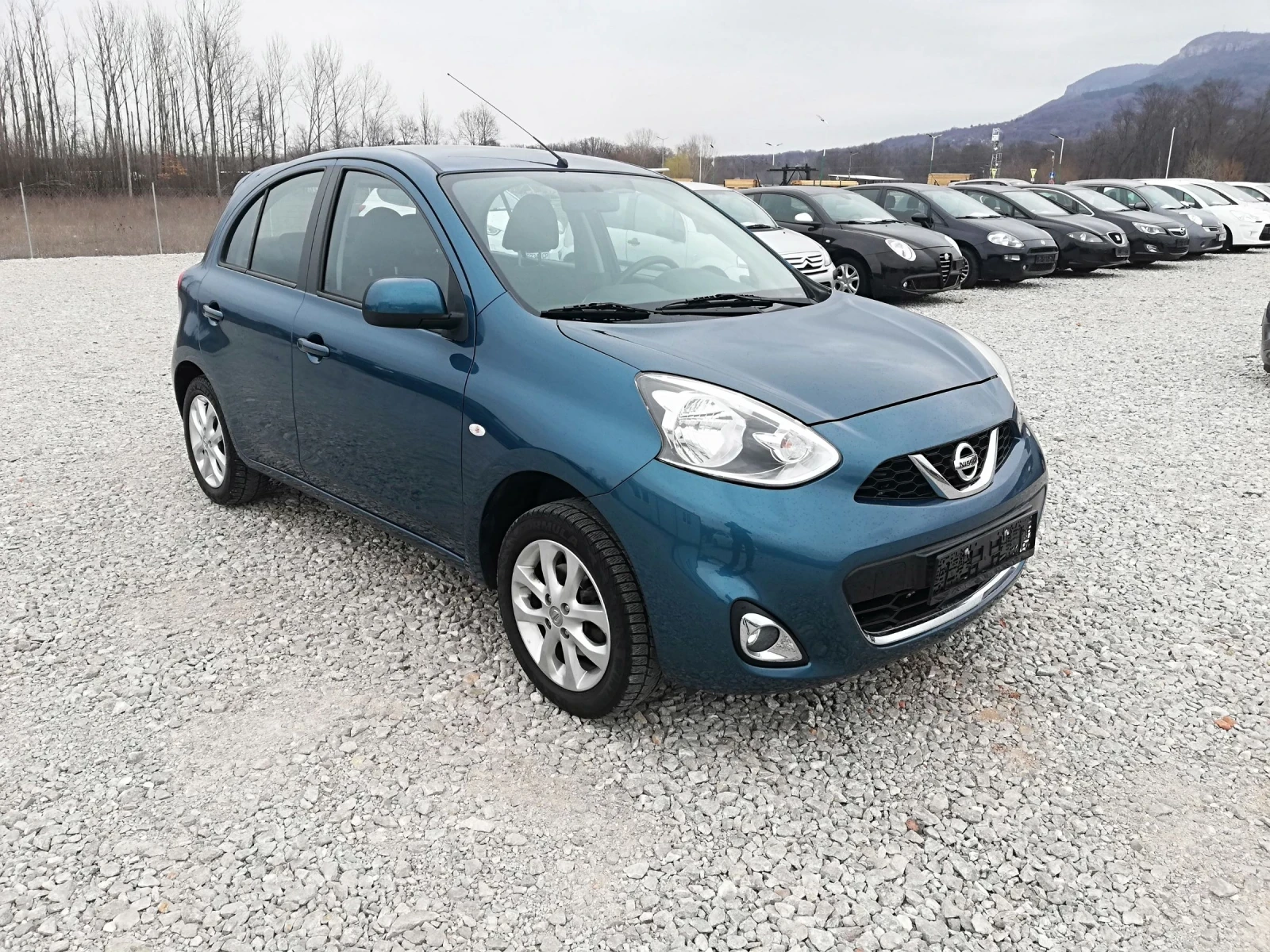 Nissan Micra 1.2i kli italia, снимка 8 - Автомобили и джипове - 53911365